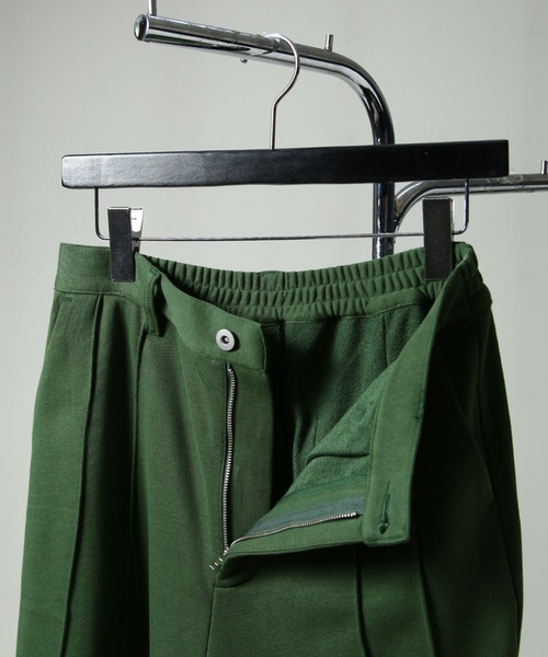 NILWAY（ニルウェイ）の「袴シルエット ピンタック スラックス スウェット（スウェットパンツ・メンズ・ライトグレー/ブラック/カーキ/グレー・SMALL/MEDIUM/LARGE）」の10枚目の写真