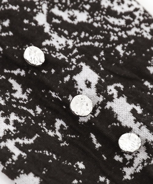 kOhAKU（コハク）の「『涙あきハイネックカットソー』（Tシャツ/カットソー・レディース・カーキ/ブラック・2/1）」の6枚目の写真