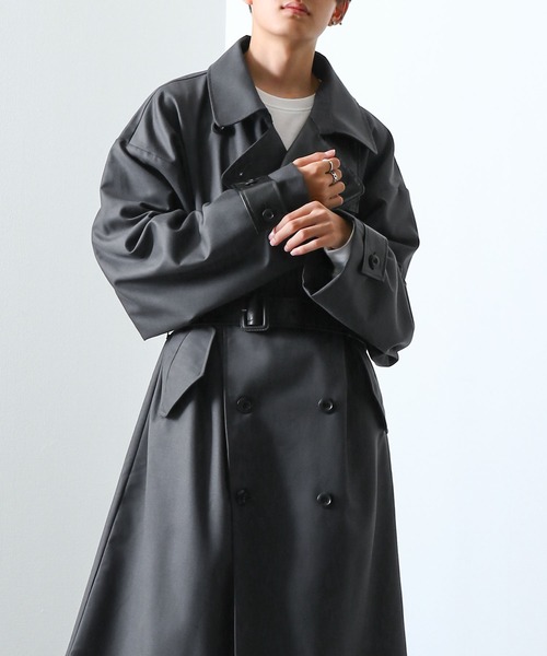 Trench coat with fur（トレンチコート）｜TOGA VIRILIS（トーガ