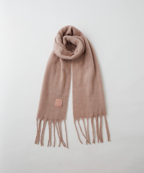 one after another NICE CLAUP(ワンアフターアナザーナイスクラップ)の「NCEロゴタグ付きマフラー(マフラー・レディース・アイボリー/グレー系その他/イエロー系その他/ピンク系その他/モカ/ブルー系その他・FREE)」の8枚目の写真