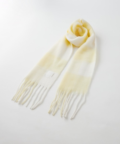 one after another NICE CLAUP(ワンアフターアナザーナイスクラップ)の「NCEロゴタグ付きマフラー(マフラー・レディース・アイボリー/グレー系その他/イエロー系その他/ピンク系その他/モカ/ブルー系その他・FREE)」の19枚目の写真