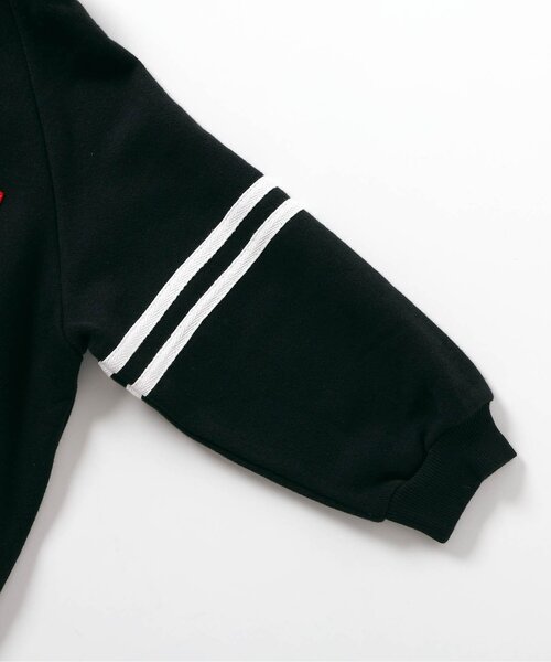 BREEZE（ブリーズ）の「【BREEZE NEW JACK】フードワッペンパーカー（パーカー・キッズ・マスタード/ブラック・160/150/140/130/120/110/100/90）」の4枚目の写真