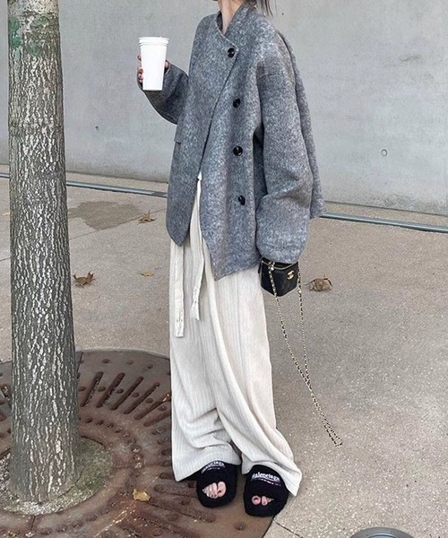 LYEON(リヨン)の「フェイクウールノーカラーコート/モッサコート(ノーカラーコート・レディース・ブラック/グレー/ベージュ・FREE)」の7枚目の写真