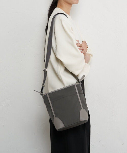 russet（ラシット）の「[500mlペットボトル対応]コーデュラナイロンミニショルダーバッグ(CE-1438)（ショルダーバッグ・レディース・ブラック/グレー・FREE）」の19枚目の写真