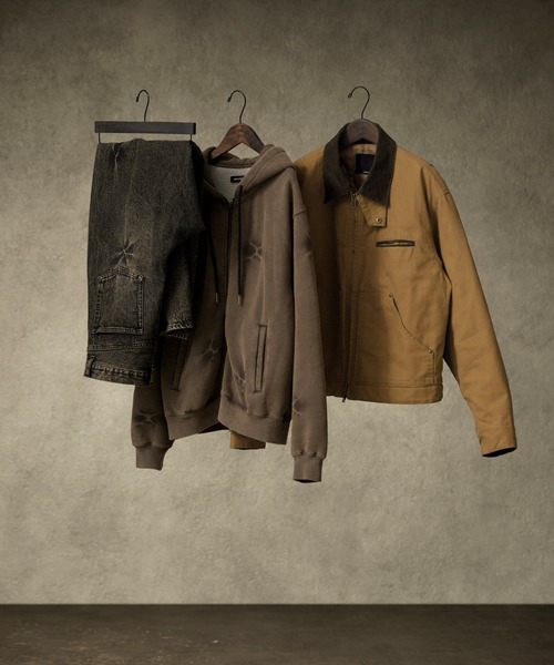 SWAGVIBE(スワッグバイブ)の「【SWAGVIBE】Pinched Dye 3D Baggy Fit Denim Pants(デニムパンツ・メンズ・ブラック/ライトインディゴブルー・S/M/L)」の6枚目の写真