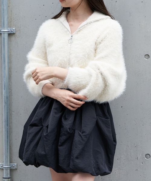 RAY CASSIN(レイカズン)の「【着回し無限!モードニット】シャギージップニット(ニット/セーター・レディース・ライトグレー/ブラウン/アイボリー/チャコールグレー・FREE)」の5枚目の写真