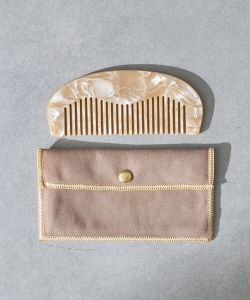 Actually（アクチュアリー）の「ウェイビーコーム（ヘアブラシ・レディース・グレー/ブルー系その他/ベージュ/イエロー/ブルー・0）」の3枚目の写真