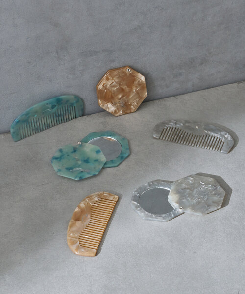 Actually（アクチュアリー）の「ウェイビーコーム（ヘアブラシ・レディース・グレー/ブルー系その他/ベージュ/イエロー/ブルー・0）」の13枚目の写真