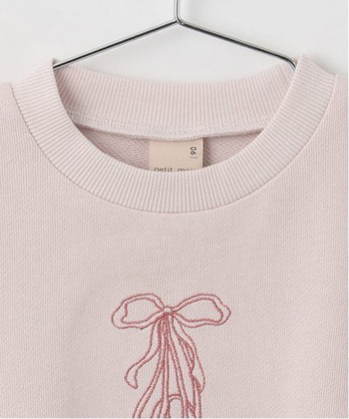 petit main(プティマイン)の「【プティプラ】girlsトレーナー(キッズサイズ)(スウェット・キッズ・クリーム/トップグレー/アイボリー/ライトピンク/マルチ/レッド/ピンク/ブラウン/ネイビー/ダークブルー・80cm/90cm/100cm/110cm/120cm/130cm)」の11枚目の写真