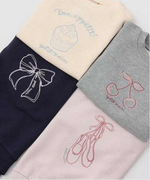 petit main(プティマイン)の「【プティプラ】girlsトレーナー(キッズサイズ)(スウェット・キッズ・クリーム/トップグレー/アイボリー/ライトピンク/マルチ/レッド/ピンク/ブラウン/ネイビー/ダークブルー・80cm/90cm/100cm/110cm/120cm/130cm)」の13枚目の写真