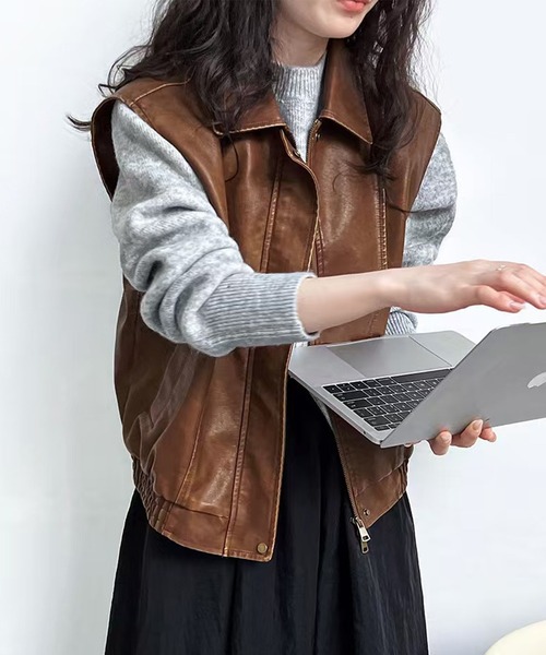 aimoha（アイモハ）の「裾ファスナークルーネックニットセーター（ニット/セーター・レディース・ブラック/チョコ/ベージュ・FREE）」の15枚目の写真