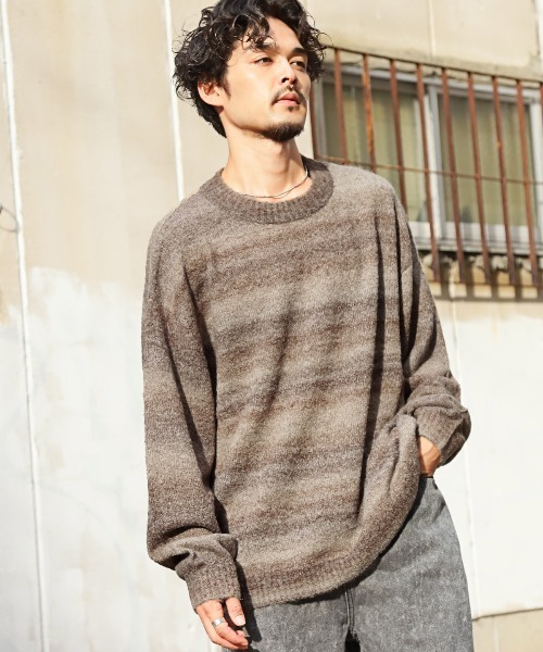 LUXSTYLE(ラグスタイル)の「グラデーションクルーネックニット(ニット/セーター・メンズ・ブラウン/グリーン/グレー・M/L)」の7枚目の写真