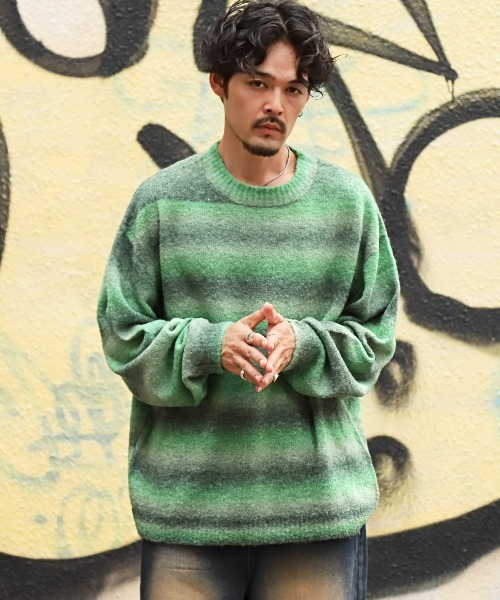 LUXSTYLE(ラグスタイル)の「グラデーションクルーネックニット(ニット/セーター・メンズ・ブラウン/グリーン/グレー・M/L)」の9枚目の写真