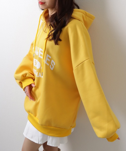 Lace Ladies(レースレディース)の「ロゴプリント カレッジ フロントジップ パーカー トップス(パーカー・レディース・イエロー/アイボリー・M/XL)」の8枚目の写真