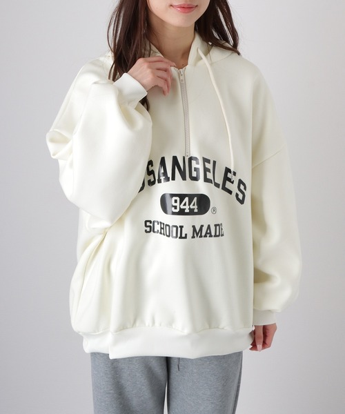 Lace Ladies(レースレディース)の「ロゴプリント カレッジ フロントジップ パーカー トップス(パーカー・レディース・イエロー/アイボリー・M/XL)」の19枚目の写真