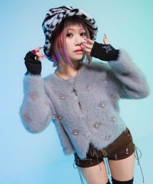 Diable baiser（ディアブルベーゼ）の「ビジューふわふわシャギーニットカーディガン（カーディガン/ボレロ）」