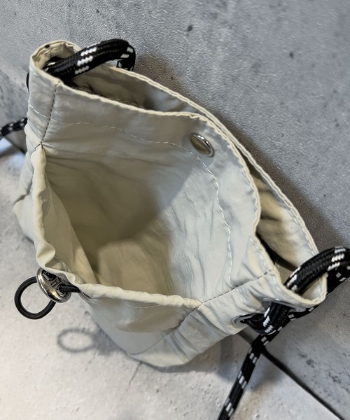 SBG（エスビー）の「SBG ナイロンパラコードミニショルダー（ショルダーバッグ・メンズ・ベージュ/カーキ/ブラック/ホワイト・FREE）」の15枚目の写真