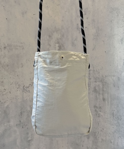 SBG（エスビー）の「SBG ナイロンパラコードミニショルダー（ショルダーバッグ・メンズ・ベージュ/カーキ/ブラック/ホワイト・FREE）」の17枚目の写真