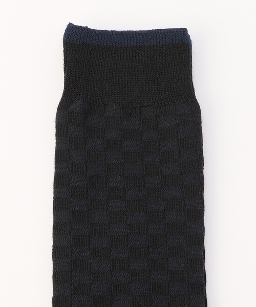COMME CA ISM（コムサイズム）の「リンクス 市松柄 ドレスソックス（ソックス/靴下・メンズ・ブラック/ネイビー/チャコール・27cm）」の4枚目の写真