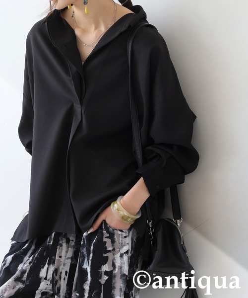 antiqua(アンティカ)の「シンプルプルオーバーシャツ(シャツ/ブラウス・レディース・ブラック/アイボリー/ブルー・ONESIZE)」の15枚目の写真