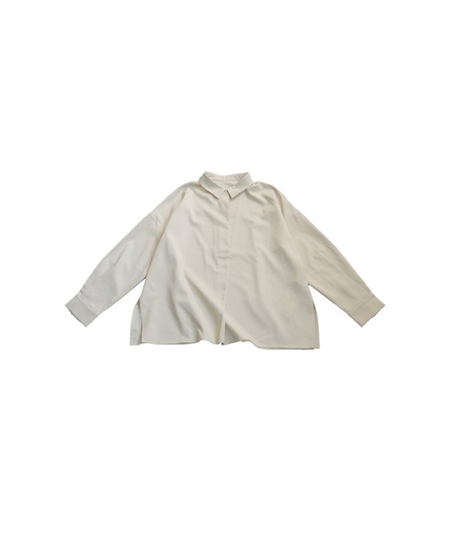 antiqua(アンティカ)の「シンプルプルオーバーシャツ(シャツ/ブラウス・レディース・ブラック/アイボリー/ブルー・ONESIZE)」の22枚目の写真