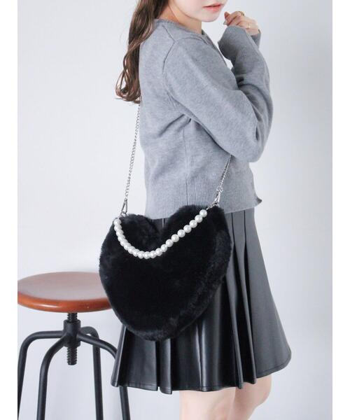 ehka sopo（エヘカソポ）の「ハートボアショルダーバッグ（ハンドバッグ・レディース・グレー/ブラック/オフホワイト・F）」の9枚目の写真