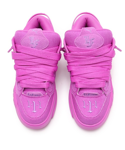 PUMA★LaFrance Butterflyグラフィック パープルスニーカー PUMA HOOPS x LAFRANCÉ Butterfly Sneakers | PUMA