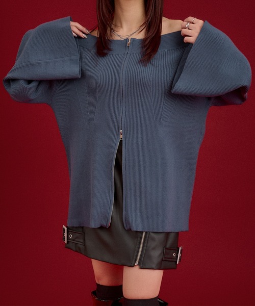 Ellno de Mavie（エルノデメヴィ）の「ワイドクルーネックジップニット（ニット/セーター・レディース・ブルーグレー/ブラック・FREE）」の5枚目の写真