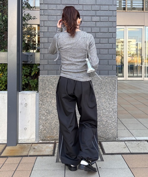 ISOOK(アイスー)の「【ISOOK / アイスー】2ピースレイヤードニットカットソー / アシンメトリー 長袖 クルーネック セットアイテム ZOZOTOWN限定(Tシャツ/カットソー・レディース・チャコール/アイボリー/ブラック・FREE)」の18枚目の写真