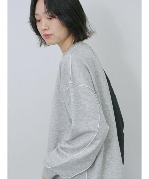 Samansa Mos2 blue（サマンサモスモスブルー）の「◎配色メロウ裏毛プルオーバー（Tシャツ/カットソー・レディース・ブラック/トップグレー/キナリ・F）」の15枚目の写真