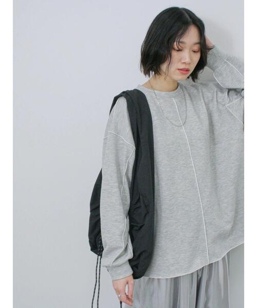 Samansa Mos2 blue（サマンサモスモスブルー）の「◎配色メロウ裏毛プルオーバー（Tシャツ/カットソー・レディース・ブラック/トップグレー/キナリ・F）」の17枚目の写真