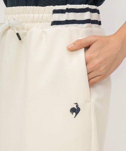le coq sportif（ルコックスポルティフ）の「スウェットタイトスカート（スカート・レディース・ネイビー/ホワイト・S/M/L/XL）」の13枚目の写真