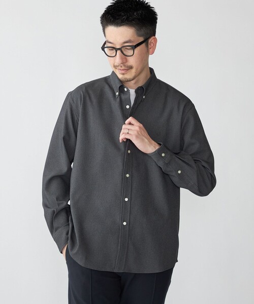 SHIPS(シップス)の「【WEB限定】SHIPS: ワンポイント ロゴ ライト デニムライク ツイル ボタンダウン シャツ(シャツ/ブラウス・メンズ・ネイビー/ブラック/ライトブルー・MEDIUM/SMALL/X-LARGE/LARGE)」の18枚目の写真