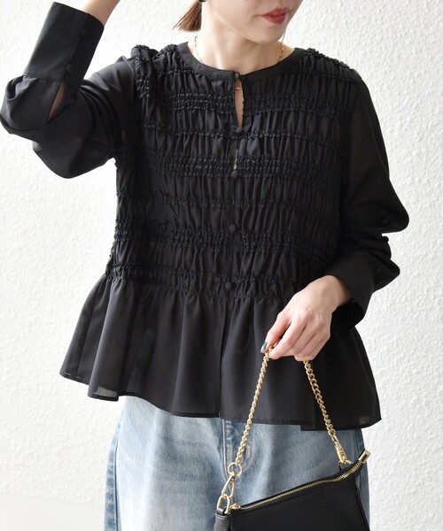 SHIPS any（シップス エニィ）の「【WEB限定】SHIPS any:〈洗濯機可能〉シアー シャーリング プチフリル ペプラム ブラウス（シャツ/ブラウス・レディース・ホワイト/イエロー/ライトブルー/ブラック・ONE SIZE）」の14枚目の写真