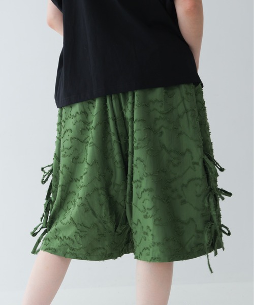 unica(ユニカ)の「サイドリボンボリュームパンツハーフパンツ(その他パンツ・レディース・グリーン/ブラック/オフホワイト・F)」の8枚目の写真