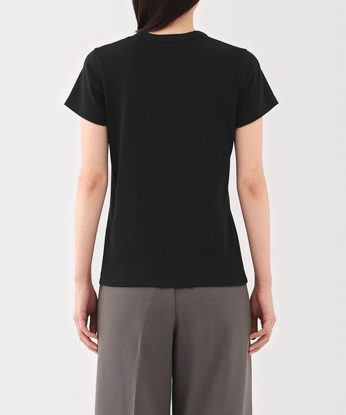 無印良品(ムジルシリョウヒン)の「婦人 涼感汗じみしにくいクルーネック半袖Tシャツ(Tシャツ/カットソー・レディース・ホワイト/ブルー系/ライトピンク/ブラック/ライトグレー/チャコールグレー・S/M/L/XL)」の7枚目の写真