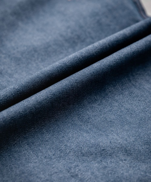 THE NORTH FACE（ザノースフェイス）の「日本未展開モデル THE NORTH FACE ザ・ノースフェイス CARPENTER BERMUDA SHORTS カーペンターバーミューダショーツ/ハーフデニムパンツ（デニムパンツ・メンズ・ダークグレー/インディゴブルー・92/88/84/80/72）」の3枚目の写真