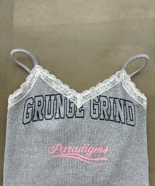 SHAGGIE（シャギー）の「グランジロゴレースキャミソールトップス（キャミソール・レディース・グレー/ホワイト/ピンク・FREE）」の15枚目の写真