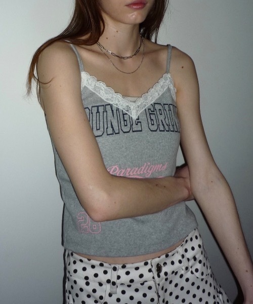 SHAGGIE（シャギー）の「グランジロゴレースキャミソールトップス（キャミソール・レディース・グレー/ホワイト/ピンク・FREE）」の21枚目の写真
