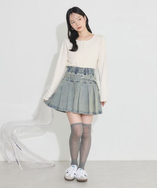 earth music&ecology（アースミュージックアンドエコロジー）の「デニムプリーツスカパン（デニムスカート・レディース・ベージュ/インディゴブルー・S/M）」の14枚目の写真