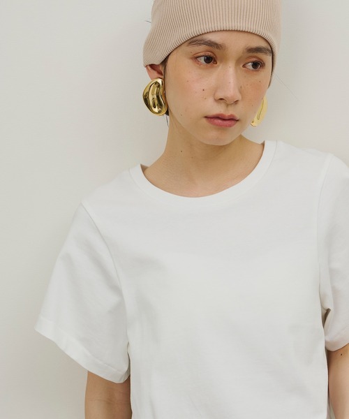 room153（ルームイチゴサン）の「カーブショートTシャツ【room153】（Tシャツ/カットソー・レディース・ホワイト/ブラック/モカ・1/0）」の7枚目の写真