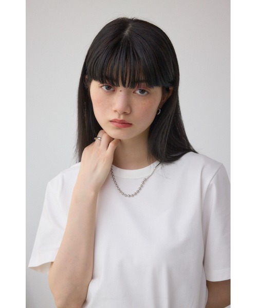 AZUL by moussy（アズールバイマウジー）の「ファインタッチTシャツ（Tシャツ/カットソー・レディース・ベージュ/ライム/ブラック/オフホワイト・SMALL/MEDIUM）」の5枚目の写真