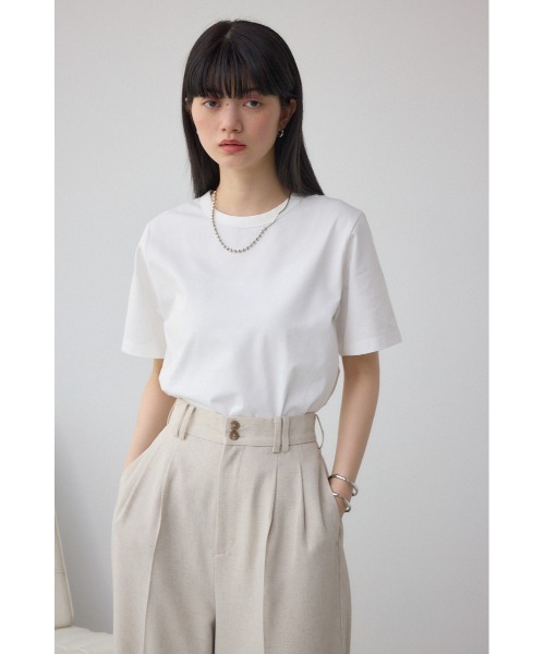 AZUL by moussy（アズールバイマウジー）の「ファインタッチTシャツ（Tシャツ/カットソー・レディース・ベージュ/ライム/ブラック/オフホワイト・SMALL/MEDIUM）」の6枚目の写真
