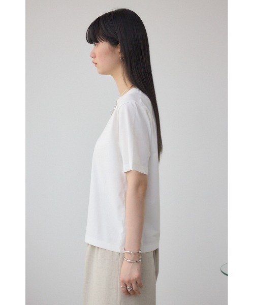 AZUL by moussy（アズールバイマウジー）の「ファインタッチTシャツ（Tシャツ/カットソー・レディース・ベージュ/ライム/ブラック/オフホワイト・SMALL/MEDIUM）」の10枚目の写真