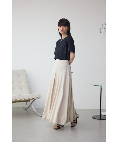 AZUL by moussy（アズールバイマウジー）の「ファインタッチTシャツ（Tシャツ/カットソー・レディース・ベージュ/ライム/ブラック/オフホワイト・SMALL/MEDIUM）」の16枚目の写真