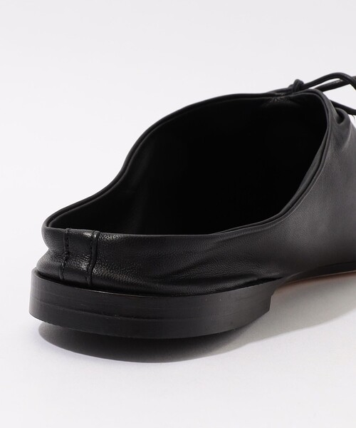 JVAM（ジェーヴィエーエム）の「JVAM　フラットサンダル（その他シューズ・レディース・ブラック/レッド・36/37/38）」の3枚目の写真