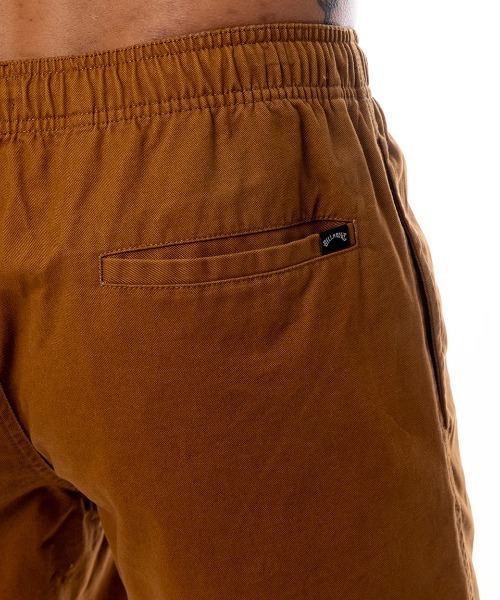 BILLABONG(ビラボン)の「BILLABONG メンズ LARRY LAYBACK TWILL ショートパンツ 【2025年春夏モデル】/ビラボンウエストゴムツイルパンツ(その他パンツ・メンズ・ネイビー/ブルー・MEDIUM/LARGE/X-LARGE/SMALL)」の5枚目の写真