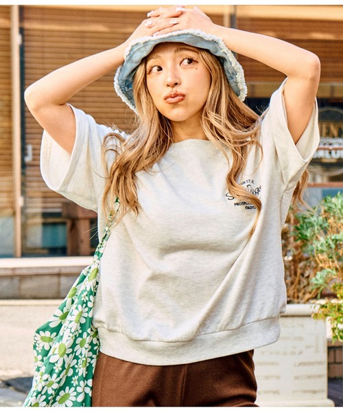 anap mimpi（アナップミンピ）の「ガーゼ裏毛 サークル SURF刺繍 半袖 スウェット トップス（Tシャツ/カットソー・レディース・ライトピンク/ダークグレー/キナリ・FREE）」の5枚目の写真