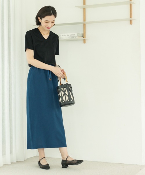 OPAQUE.CLIP（オペークドットクリップ）の「リネンライクイージースカート【洗濯機洗い可／吸水速乾／接触冷感】（スカート・レディース・ブルー系その他/ブラック/ブラウン系その他・38/40）」の15枚目の写真