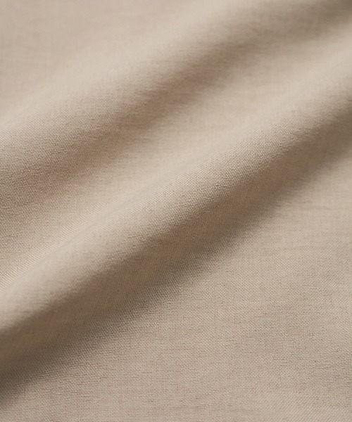 le cercle ADAM ET ROPE'(ルセルクルアダムエロペ)の「【セットアップ対応】タンブラーオックスバックフリルブラウス(シャツ/ブラウス・レディース・ライトグレー/チャコールグレー/ベージュ・FREE)」の11枚目の写真